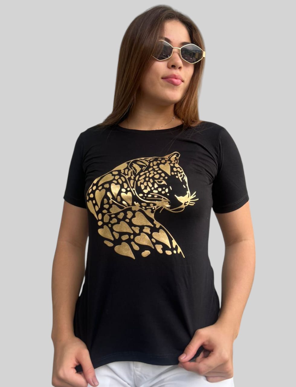 Camiseta Dama Leopardo Corazones Dorado Metalizado