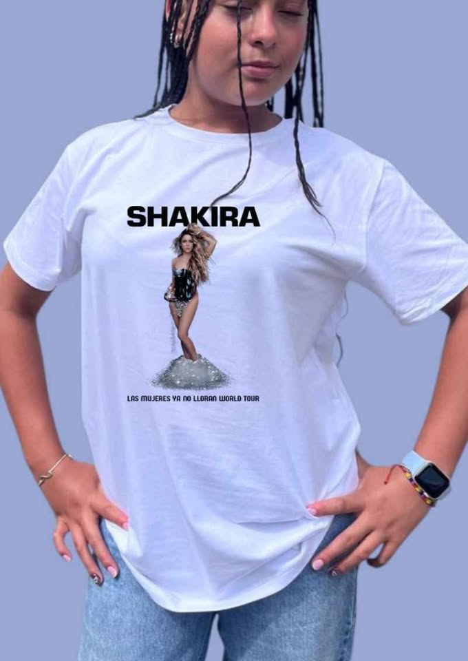 Camiseta Dama Shakira Las Mujeres Ya No Lloran World Tour
