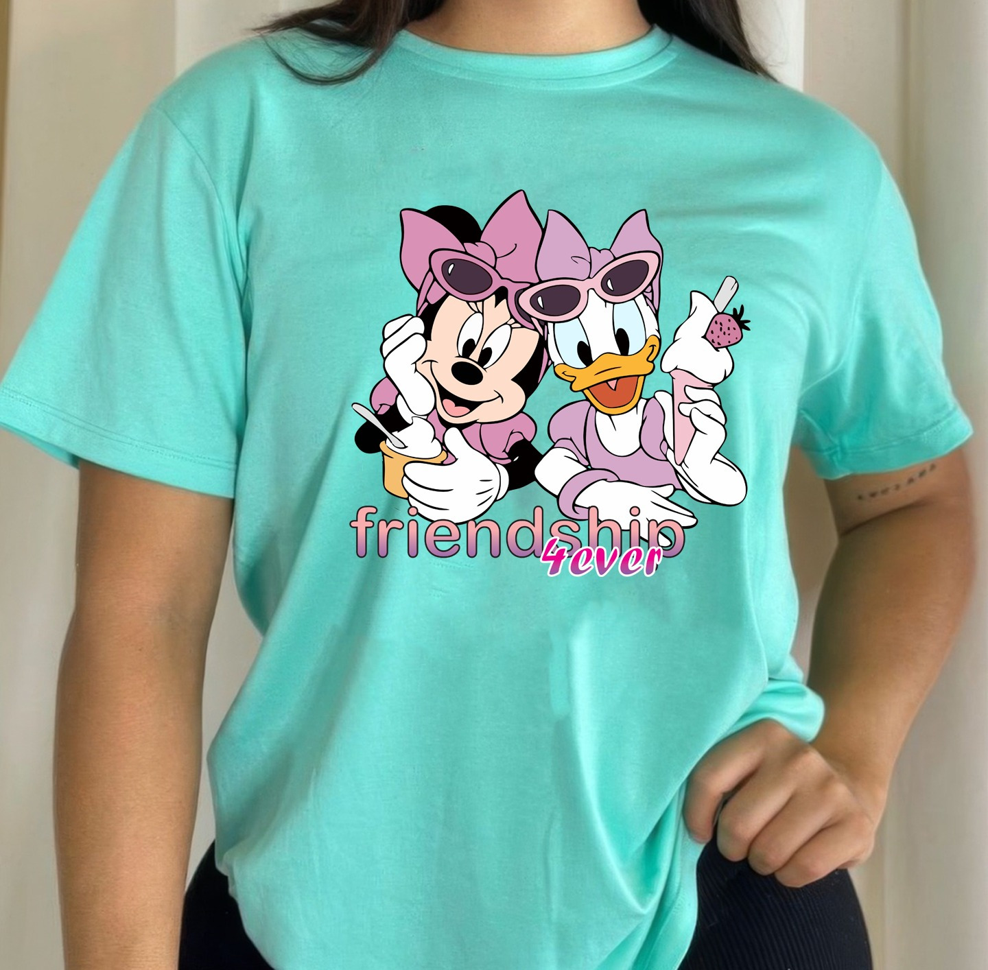 Camiseta Dama Minnie and Daisy Friendship 4 Ever - Imagen 2